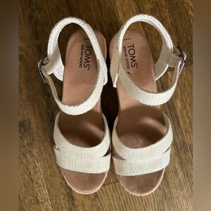 Tom’s Audrey Cream Suede Wedge
